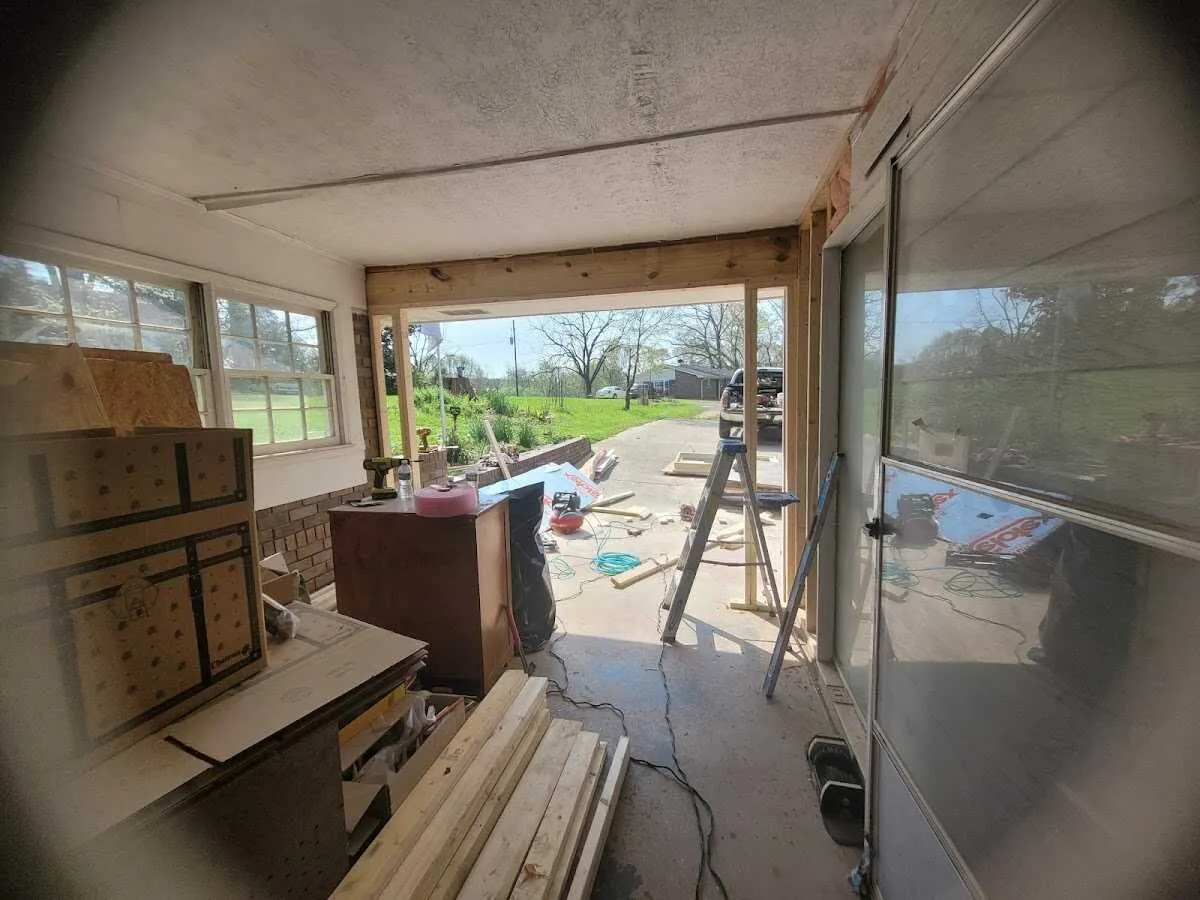 Air movers and dehumidifier for Water Mitigation Services in Milledgeville